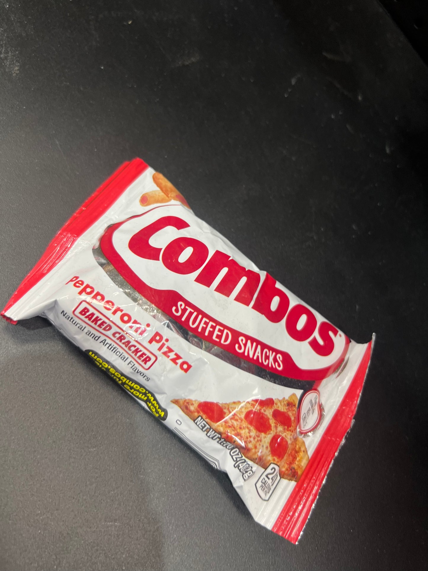 Combos Pepperoni Pizza